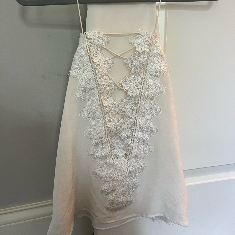 Cami NYC white lace up cami. Size XS